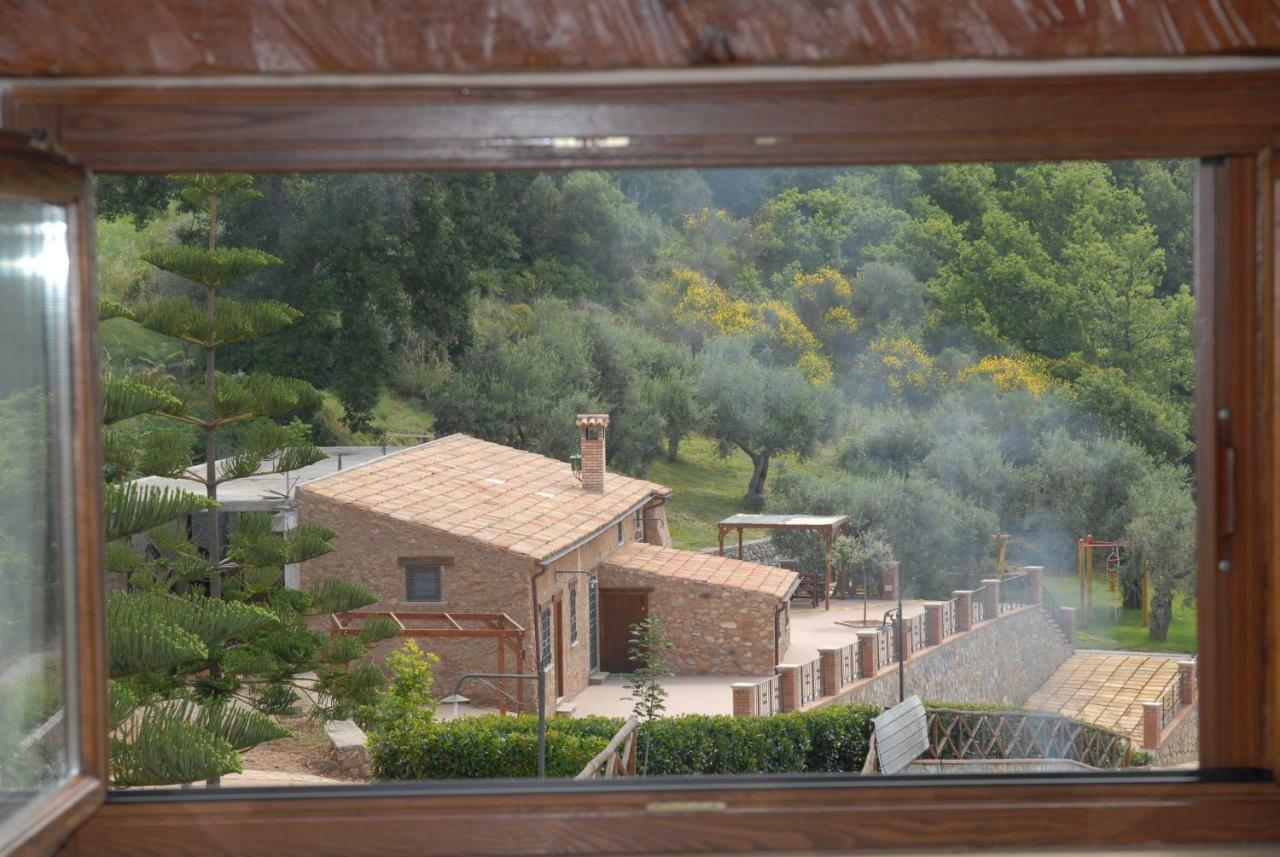 Azienda Agrituristica Le Terre Di San Leonardo Cetraro Eksteriør bilde