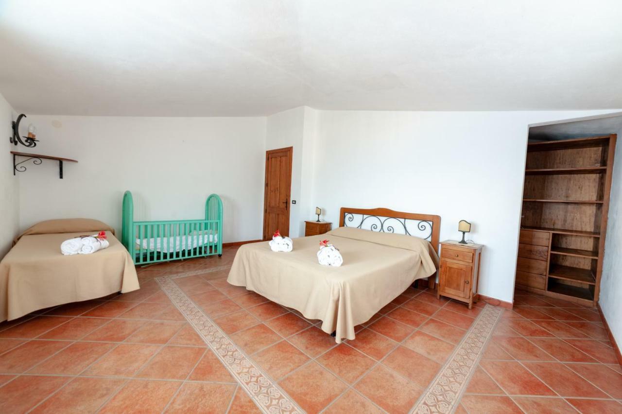 Azienda Agrituristica Le Terre Di San Leonardo Cetraro Eksteriør bilde