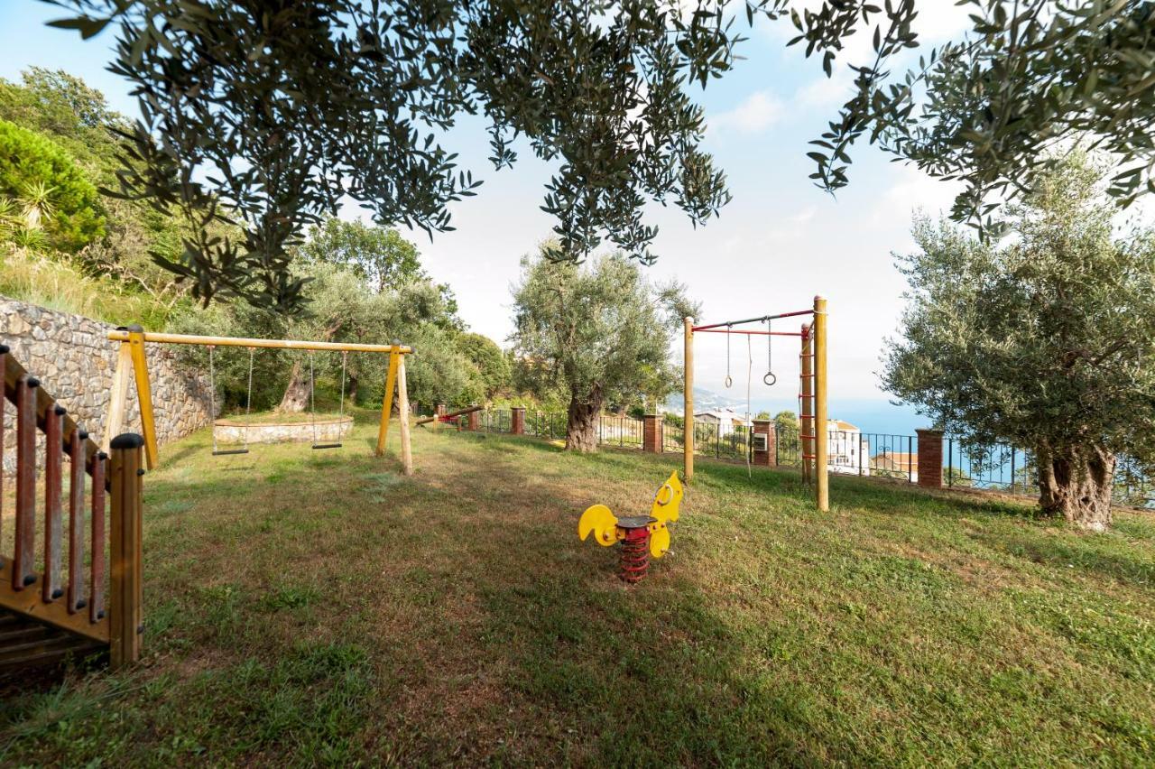 Azienda Agrituristica Le Terre Di San Leonardo Cetraro Eksteriør bilde